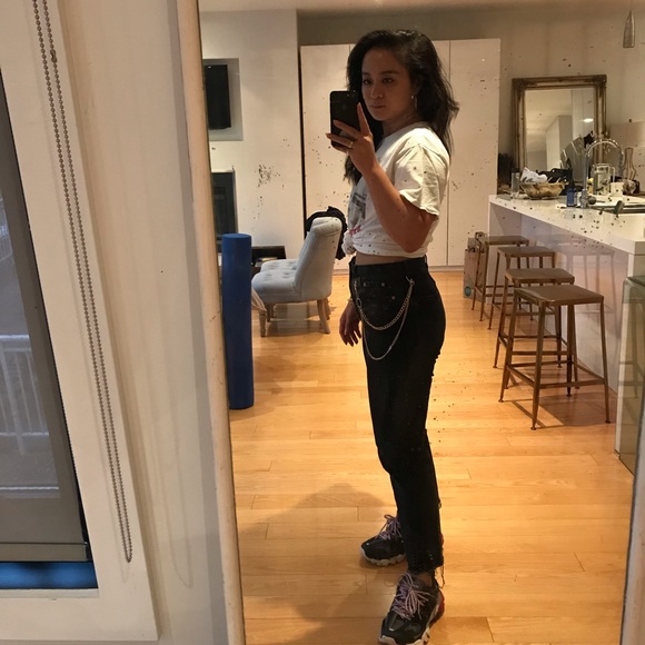 Meet your Posher, Allison - Picture 1 of 1